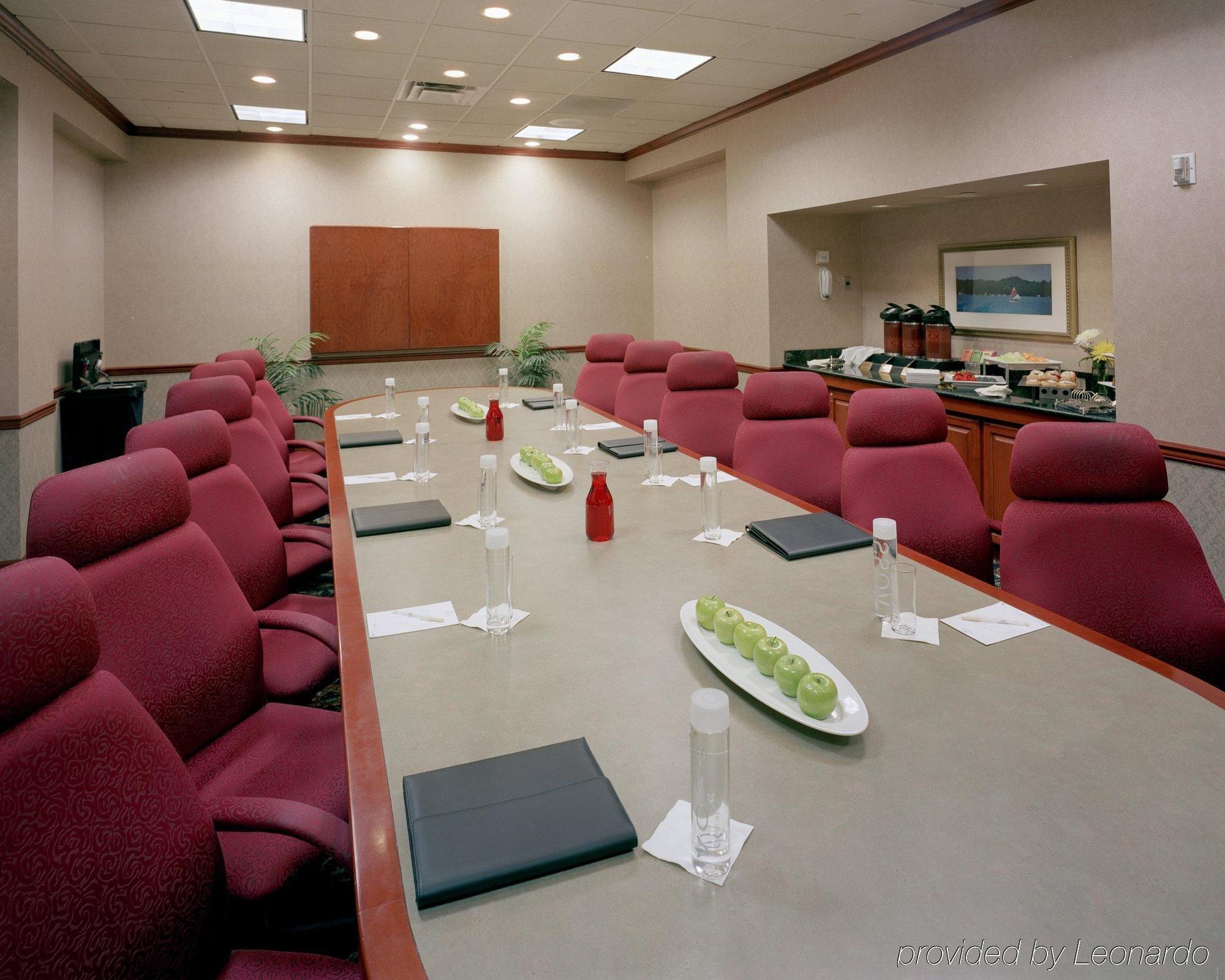 Doubletree By Hilton Dearborn Hotel Facilities photo